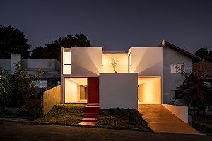 تمرکز برنور و گرما در معماری و طراحی داخلی خانه Guara